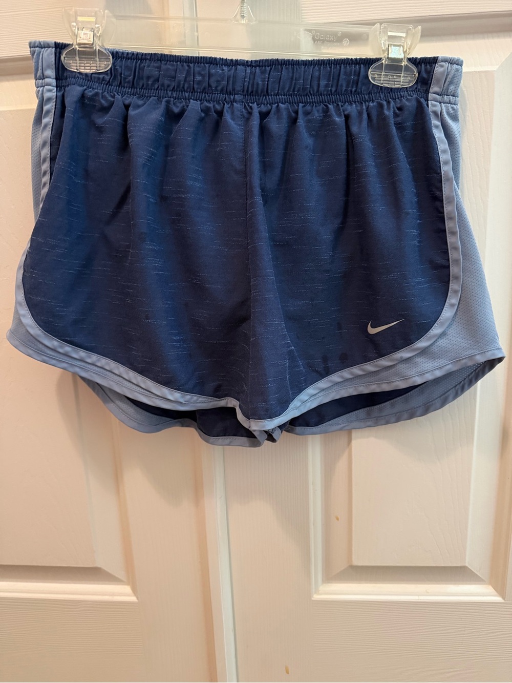 Nike Women’s Dri Fit Shorts Size L